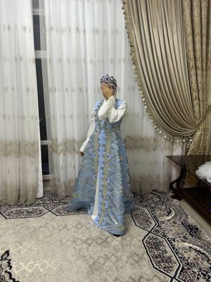 Ансамбль платье на келин салом ,богатая ручная вышивка.