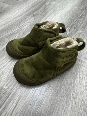 Vicco bolalar oyoq kiyimi. 23,25 razmer