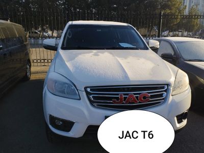 Продается машина пикап JAC T6