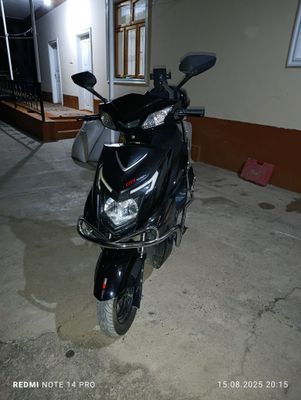 Elektroskuter sotiladi