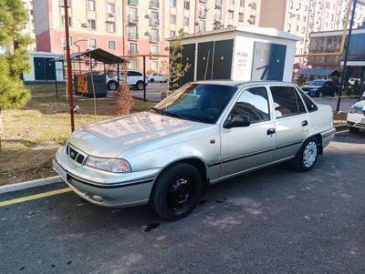 Daewoo nexia 1 dons