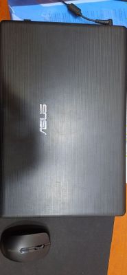 Продаётся ноутбук asus срочно