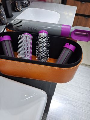 |Продается фен Dyson| |Dyson Fen Sotiladi|
