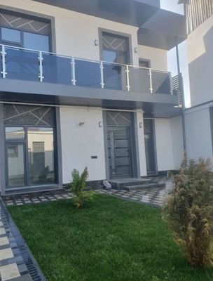 Продаются дом на Мирабадский района, 2.5 соток, хайтек