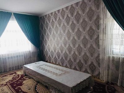 Navoiy shahrida 1 xonali kvartira sotiladi