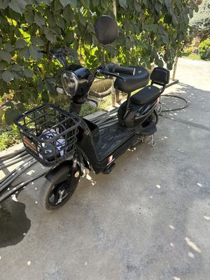 Продается электро скутер