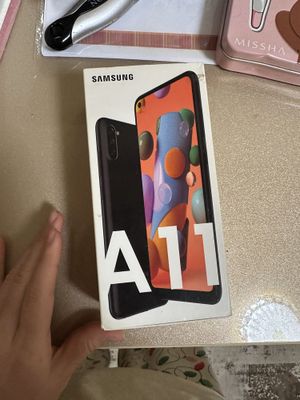 Samsung A 11 karobkasi