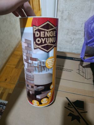4 kishilik oyinchoq sotiladi Jenga 150.000 ming