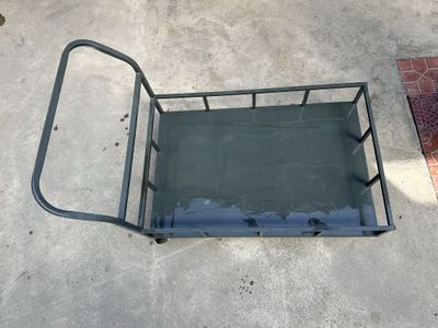 Arava sotiladi b/u