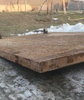 Жест 1.5х2.0 m, qalinligi 5 sm, 3 kvadrat sotiladi.