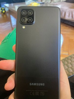 telefon sotiladi!