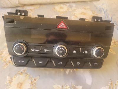 Climate control Hyundai Elantra