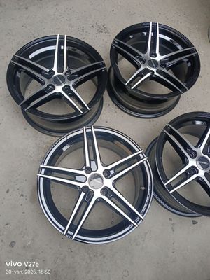 Vossen 15 razmer sotiladi