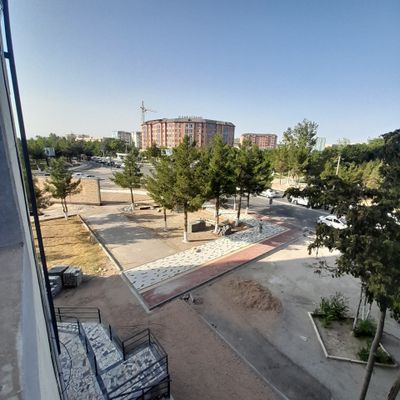 1 хоналик уй каробка холатда сотилади 2 хона килса булади