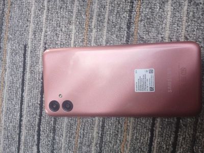 Samsung a04e sotiladi