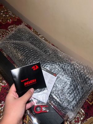 «Redragon Indrah» механическая клавиатура.