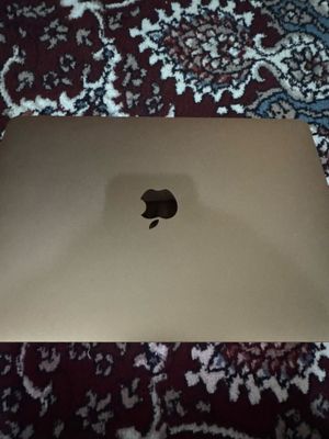 MacBook Air 13-inch 8GB 128GB