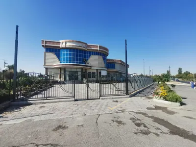 Аренда административного здания 3000 м²