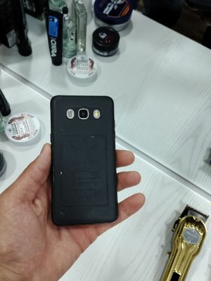 Samsung J 5 sotiladi