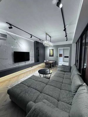 Американское посольство/Хонсарой аренда квартиры с прекрасным балконом