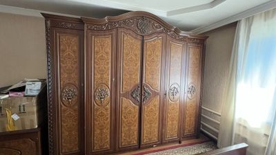 To‘liq yotoqxona mebeli — shkaf, krovat, tumbochka, splaniy sandiq