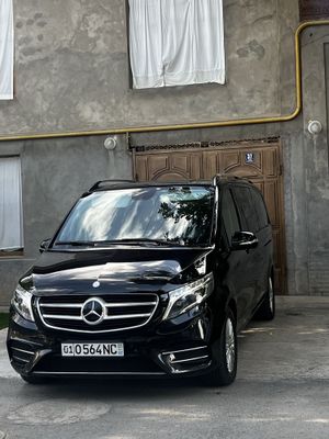 Mercedes benz V class sotiladi vito viano