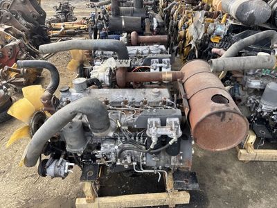 Hyundai 6D16 двигатели сотилади.