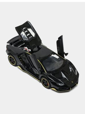 Lamborghini black edition 1:32 masshtabda (kolleksiya uchun ham)