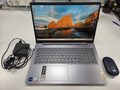 Lenovo IdeaPad Slim 3