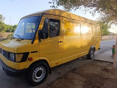 Mercedes-Benz Furgon