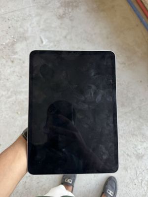 IPAD PRO M2 11inch. Sotiladi