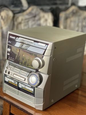 Музыкалний центр Samsung sotiladi