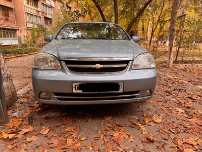 Chevrolet Lacetti 3 позиция 1,8