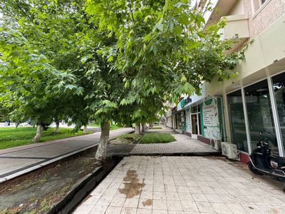 Продается нежилое помещение ориентир Эко базар 1 линия