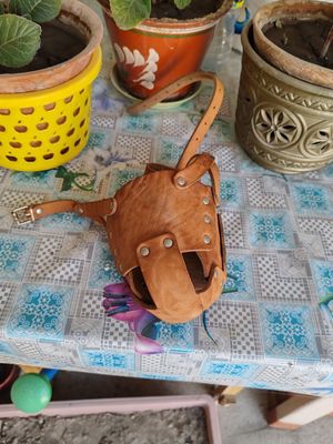 Продам намордник кожа