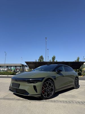 Zeekr 007 GT 4WD full komplektatsiya ,polni broni plyonka , tanirofka