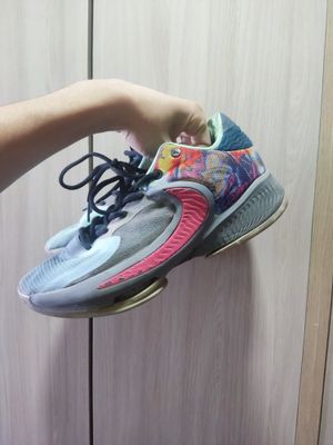 Кроссовки Nike 41 для ходьбы и бега