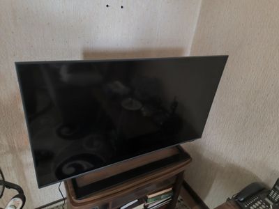 Телевизор Samsung UE43AU9000 HDR Smart TV 43"