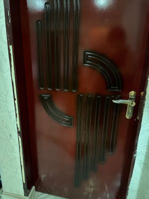 Продаются двери б/у