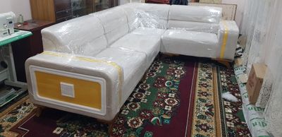 Divan yumshoq mebel