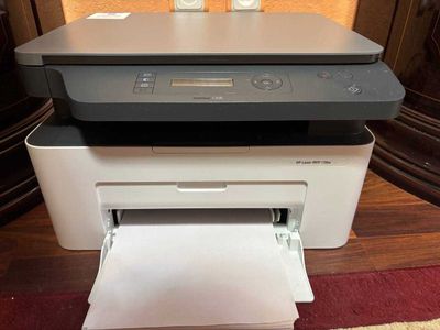 Принтер HP Laser MFP 136w