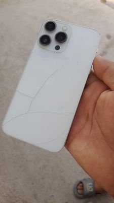 Iphone xr 13 pro korpusda