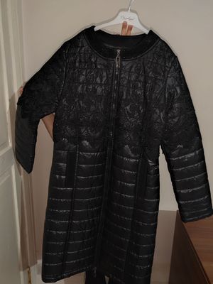 Kurtka razmer turkda 36