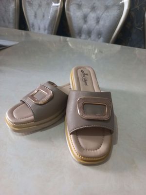 Удобные тапочки