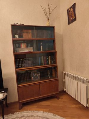 Шкафчик(Югославия)