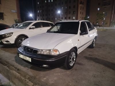 Нексия донс сотилади