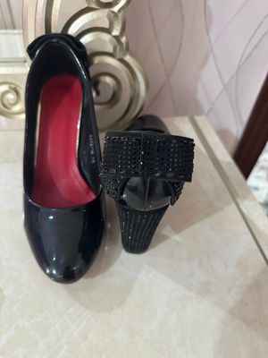 Туфли с каблуком