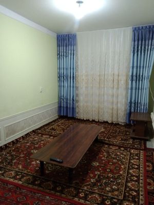 3 xonali kv ijaraga beriladi