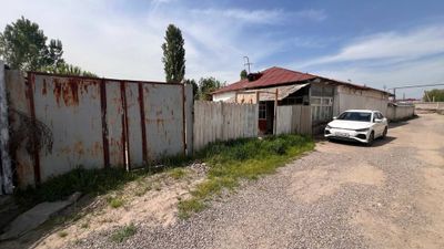 Земля 7.6 соток +1 соток захват от Рохат поста 3 км