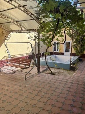 Аренда Дом Яккасарай махалля Абдулла Каххара 3 сотки 5 комнат бассейн